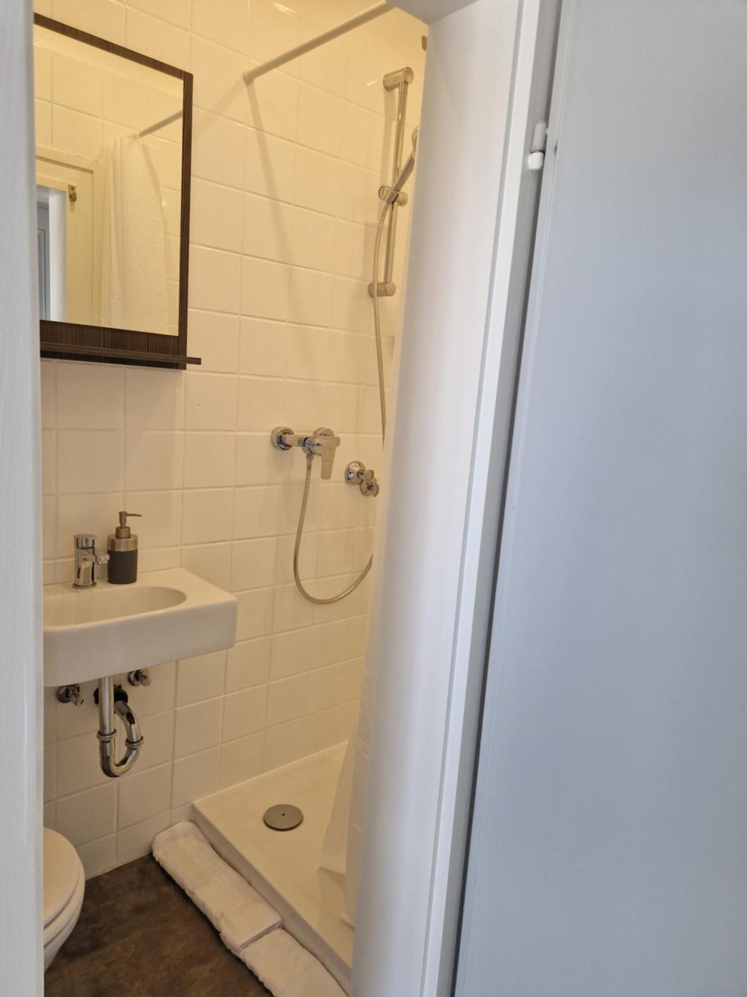 Vringsveedel Apartment โคโลญ ภายนอก รูปภาพ